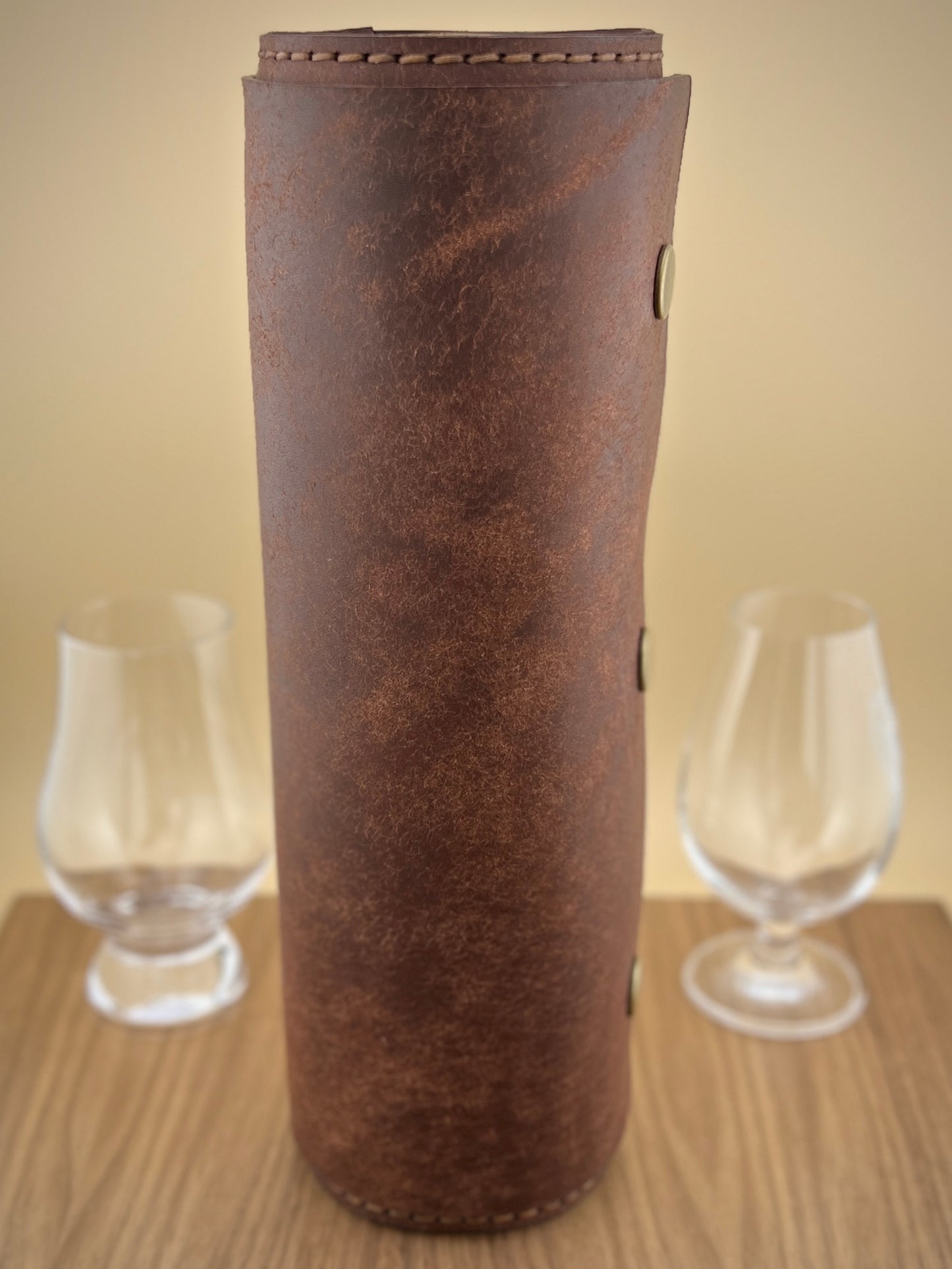 Stacked Whiskey Glass Leather Case